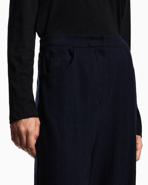 Washed wool oval-leg trousers
